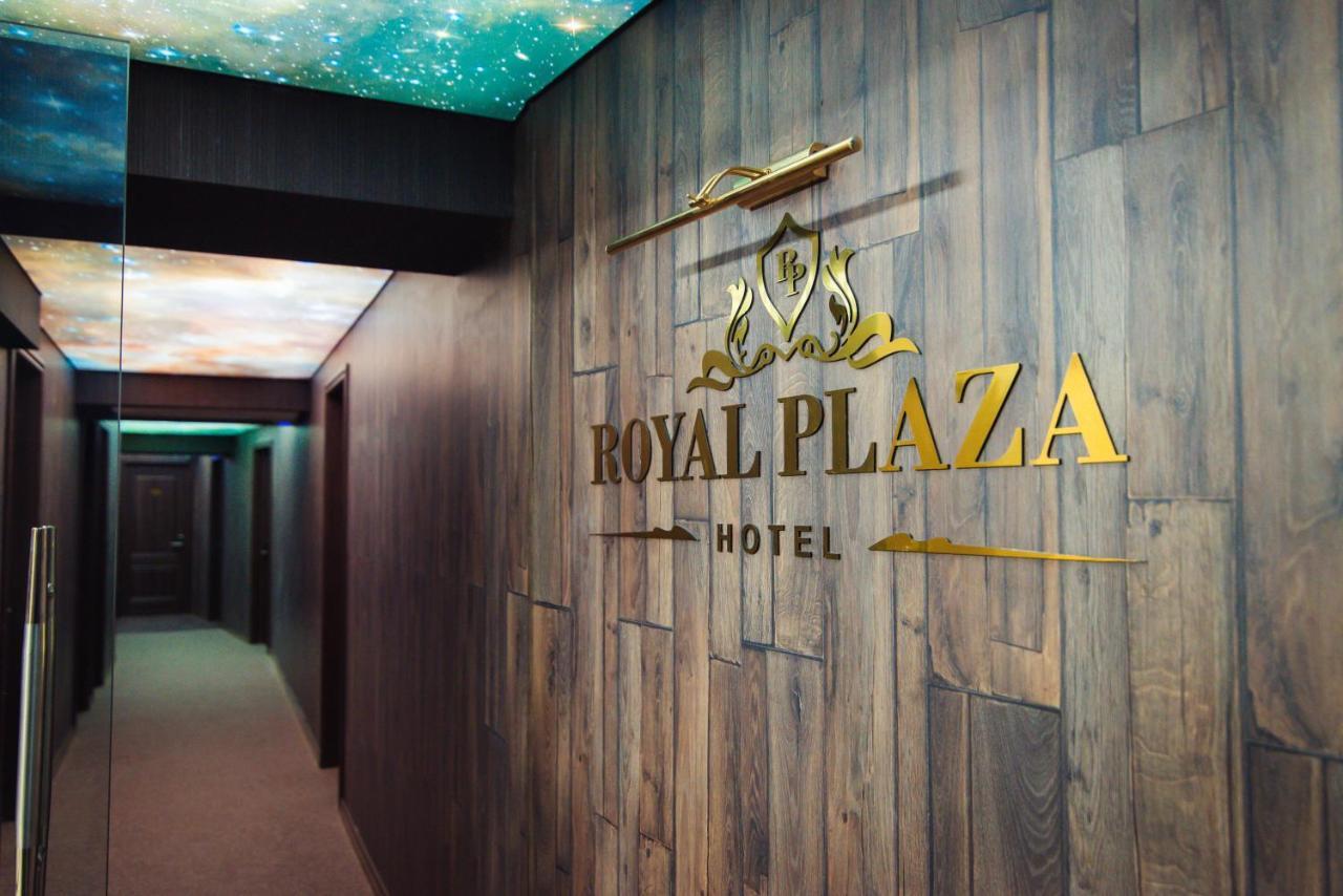 Royal Plaza Hotel Tbilisi Esterno foto